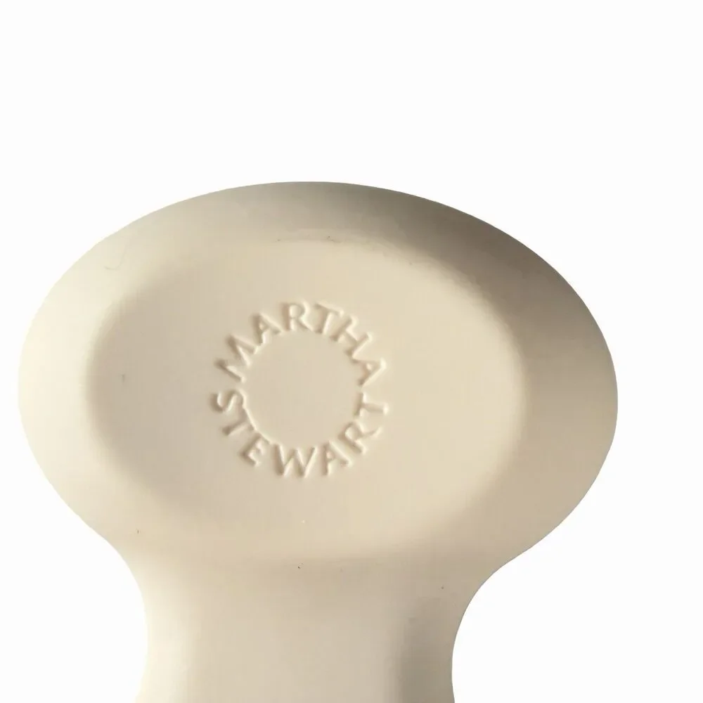 2 Martha Stewart Scallop Bow Deep Edge & 1 single Standard Punch folding wings
